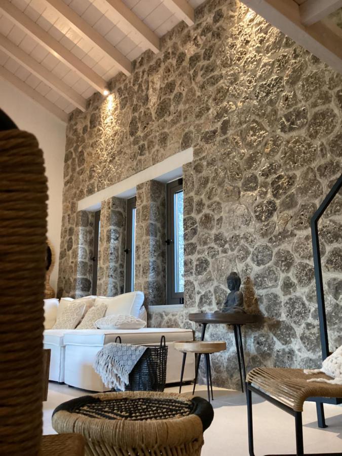 Villa Tartaya Дассия Экстерьер фото